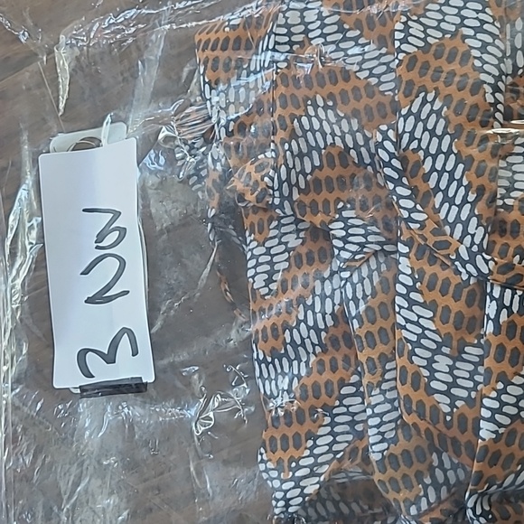 O'Neill Blue Geometric White Blue Brown Pattern Halter Skater Tank Top Neck Tie - Picture 8 of 8